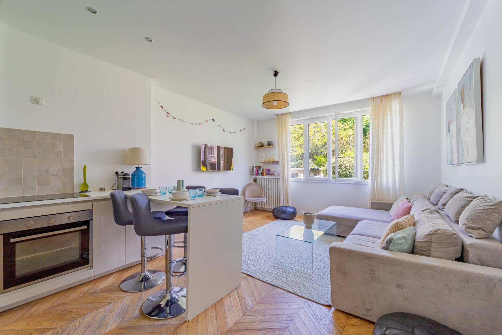 Nice Stay In City Center With Parking Boulogne-Billancourt Eksteriør billede